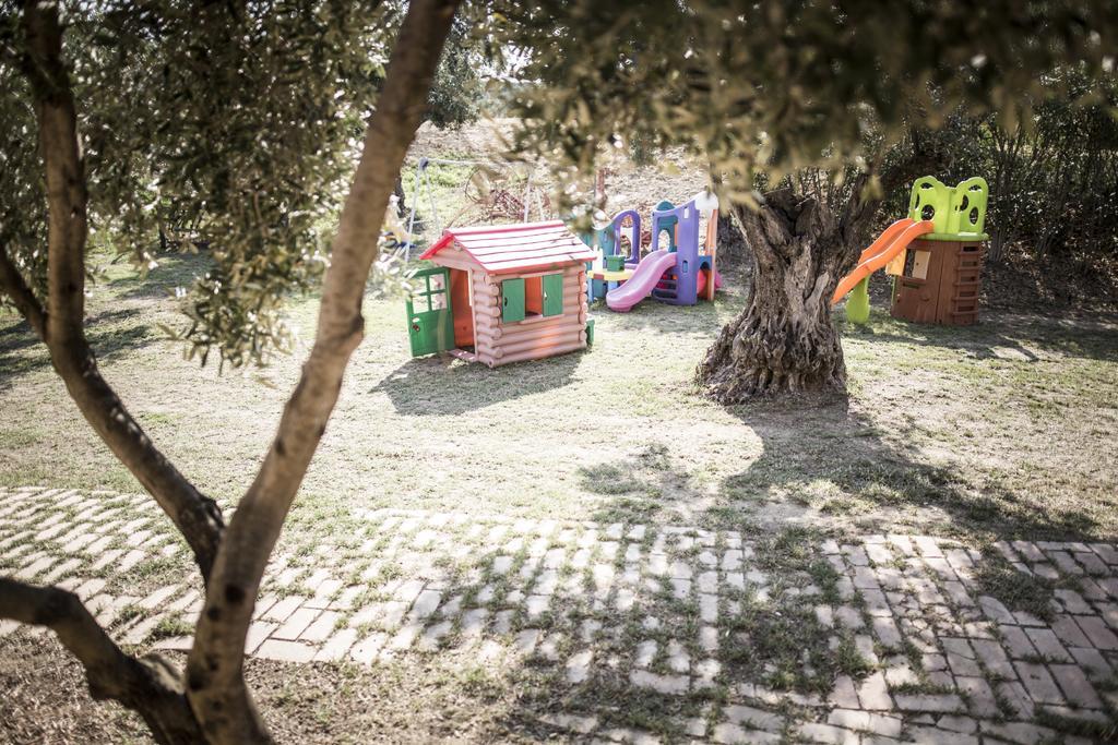 Agriturismo Il Giriatello Кротоне Екстериор снимка