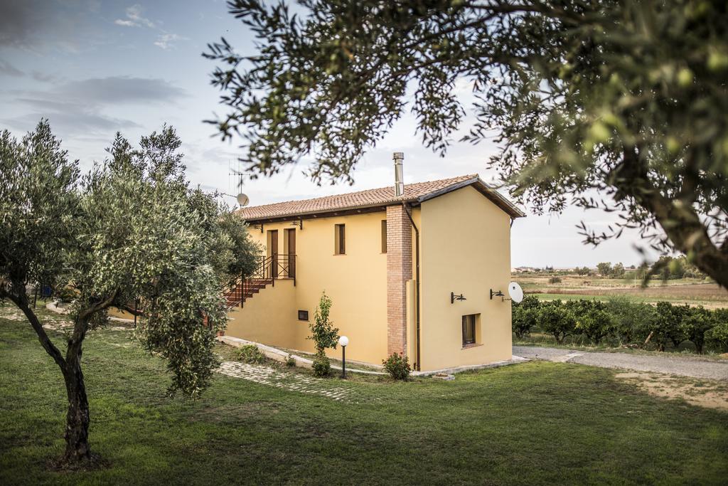 Agriturismo Il Giriatello Кротоне Екстериор снимка