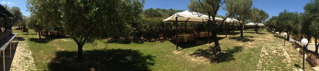 Agriturismo Il Giriatello Кротоне Екстериор снимка